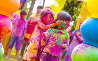 आज फागु पूर्णिमा अर्थात होली पर्व हर्षोल्लासका साथ मनाइँदै