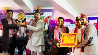 'संगित व्यवसायी सम्मान २०७९' गोरखा चौतारी म्युजिक प्रा.ली.लाई