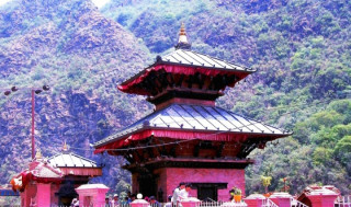 सुपादेउराली मन्दिरको दर्शन गरि आजको राशिफल पढ्नुहोस।