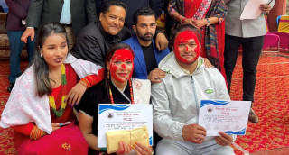 बागलुङ ऐतिहासीक चैत्राष्टमी मेलामा खुला दोहोरी गीत प्रतियोगिताको उपाधि सुमन र शर्मिलालाई