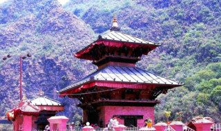 सुपादेउराली मन्दिरको दर्शन गरि आजको राशिफल पढ्नुहोस।