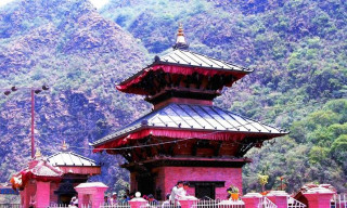 सुपादेउराली मन्दिरको दर्शन गरि आजको राशिफल पढ्नुहोस।